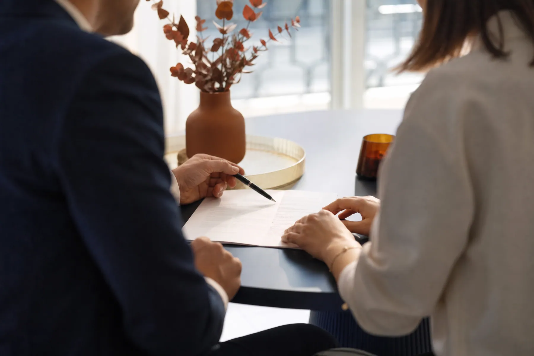 Échange de confiance entre un conseiller et un dirigeant